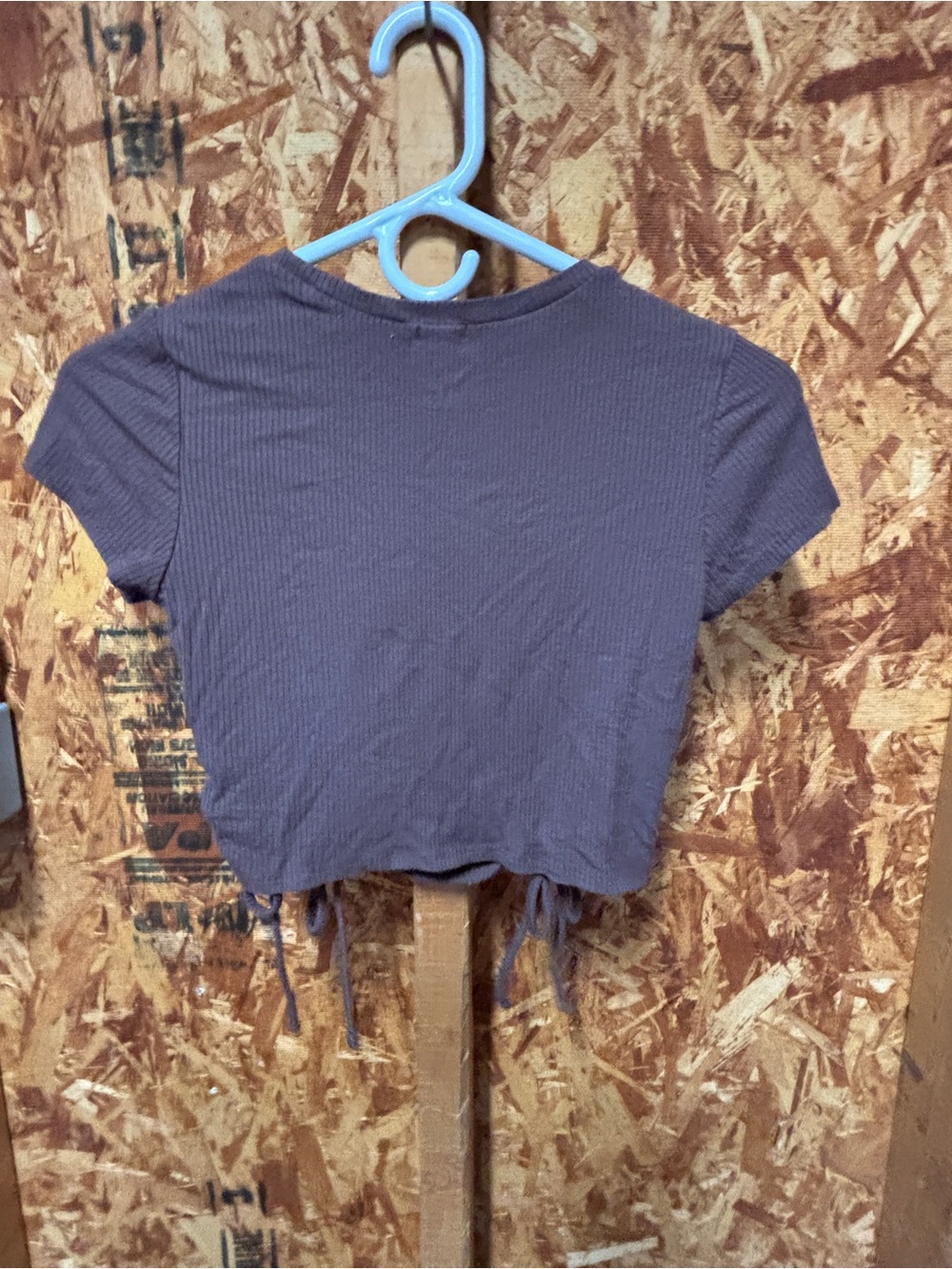 Women's Y2K Ribbed Brown Ruched Drawstring Crop Top - Picture 5 of 6